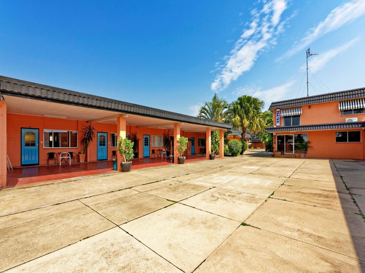 Riviera Motel Bundaberg Eksteriør bilde