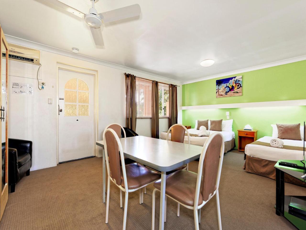 Riviera Motel Bundaberg Eksteriør bilde